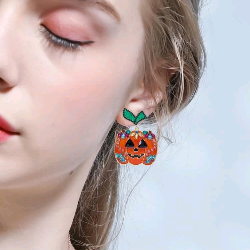 NEW Pumpkin 🎃  Earrings